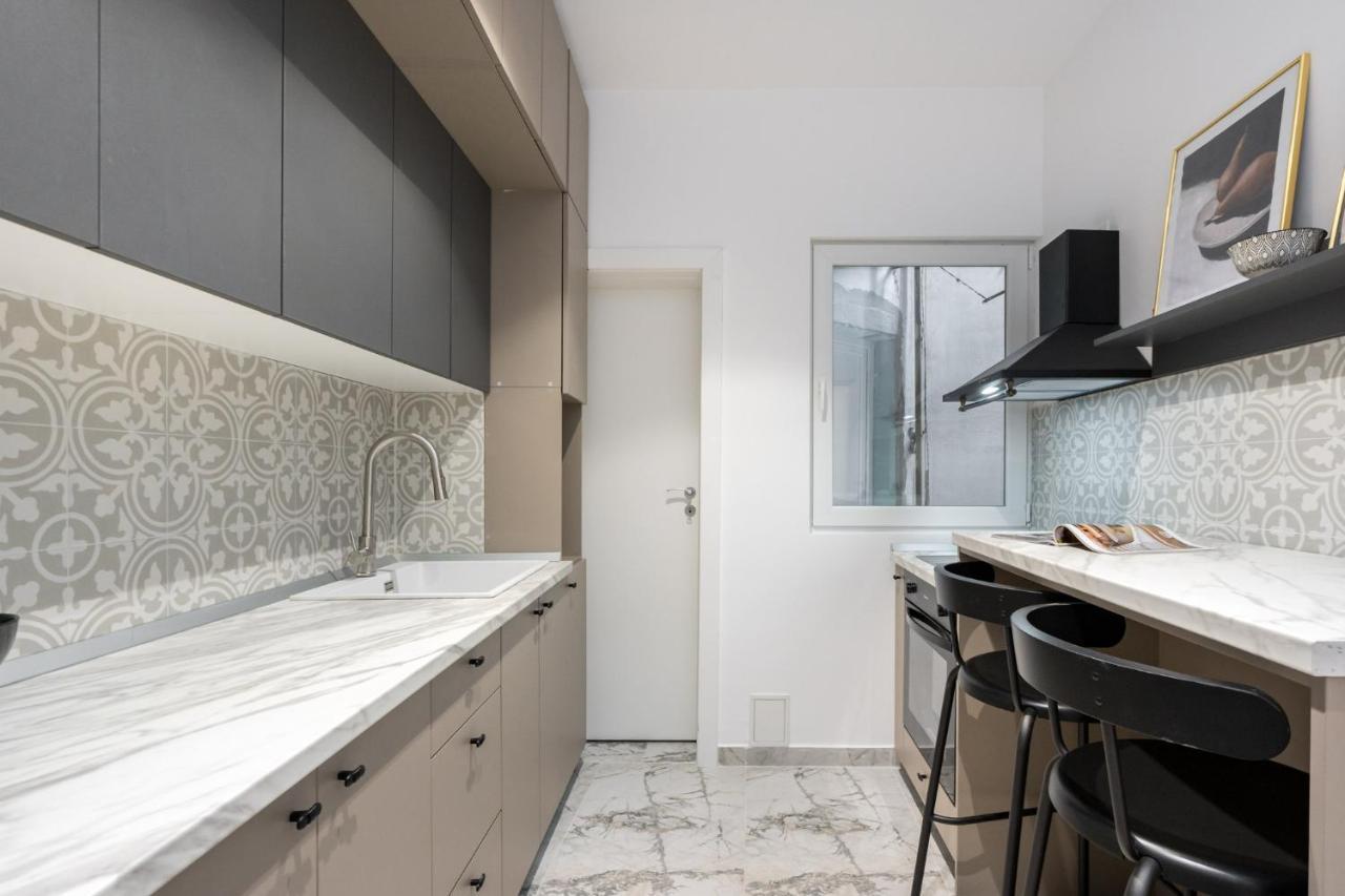 Crystal 3Bdr Apartment In Center Bucarest Esterno foto